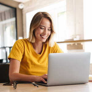 someone getting an insurance quote on a computer